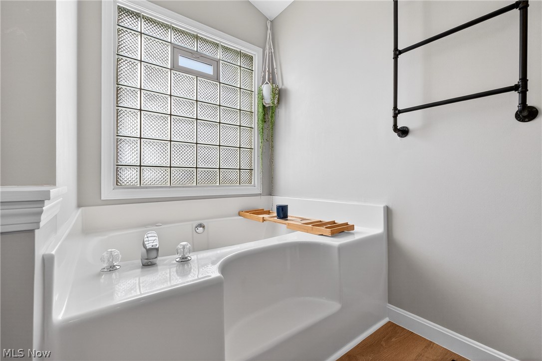 Glenshire Woods - Residential