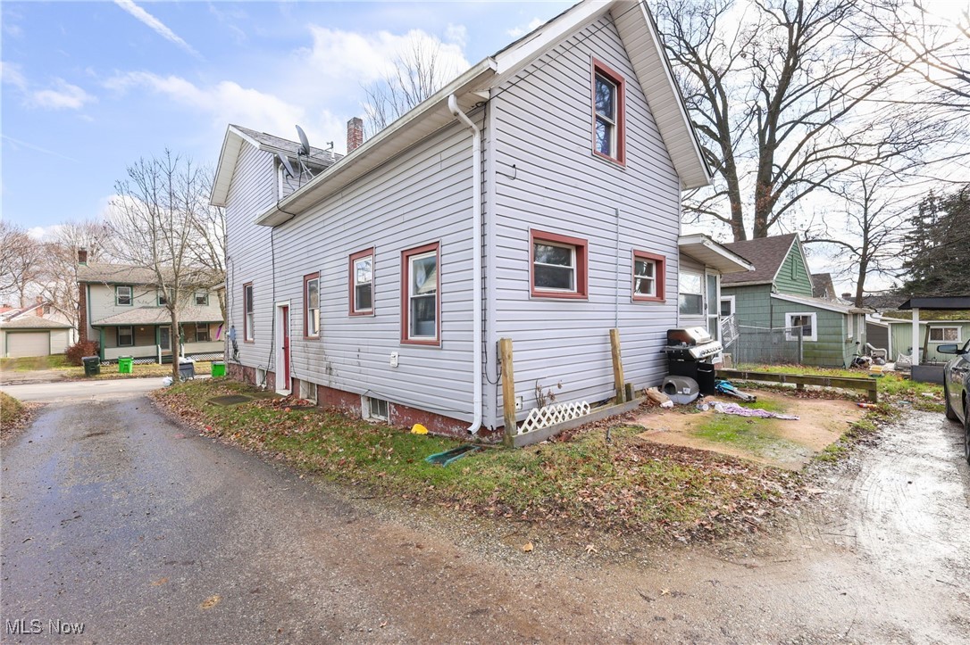 534 N Grant Street, Wooster, Ohio image 2