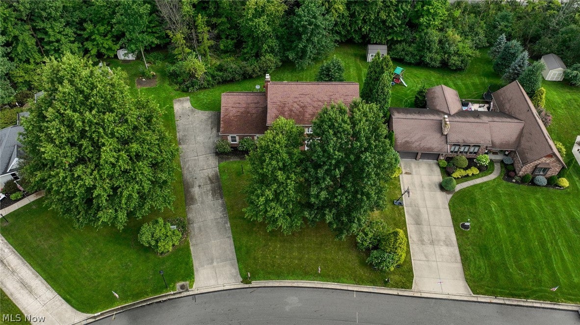 1035 Stratford Place