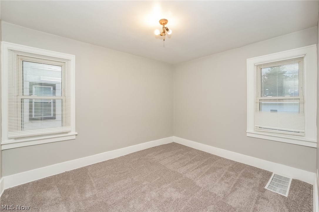 Monthts - Residential