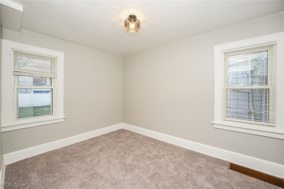 Monthts - Residential