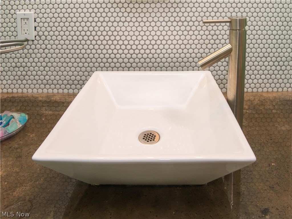 Mathew & Gilbert - Residential