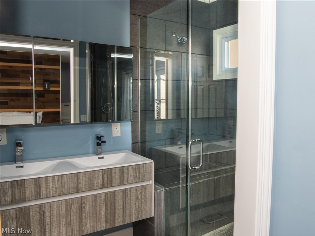 Mathew & Gilbert - Residential