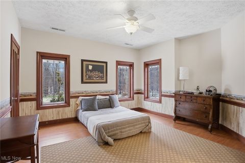 Tiny photo for 425 Woodside Avenue, Jefferson, OH 44047 (MLS # 5180151)