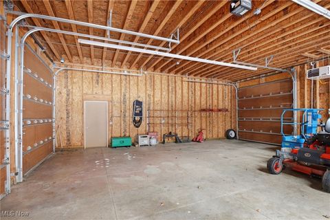 Tiny photo for 425 Woodside Avenue, Jefferson, OH 44047 (MLS # 5180151)