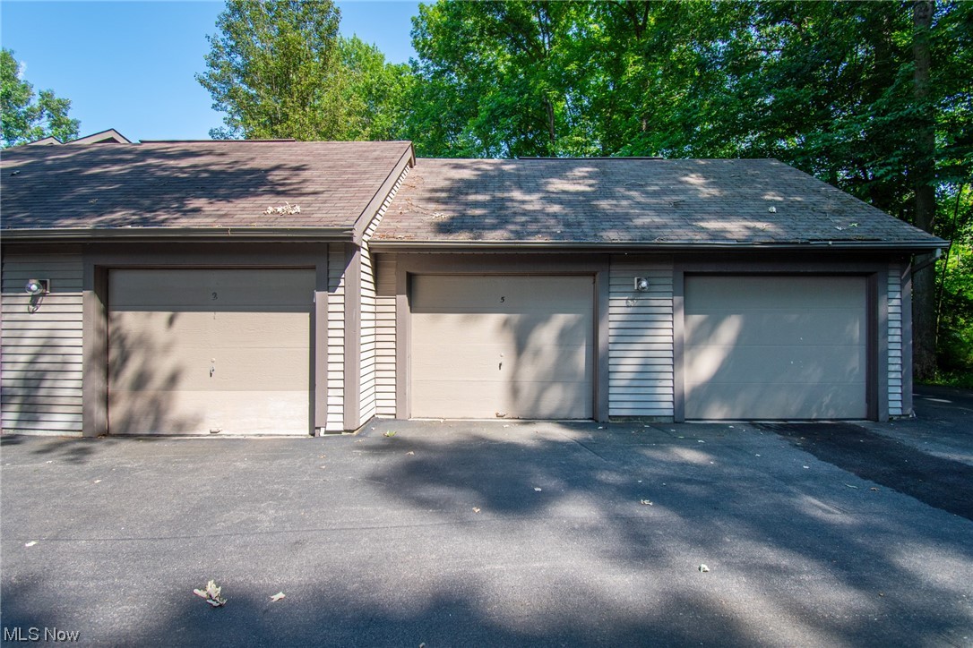 Mill Creek Woods Condo - Residential