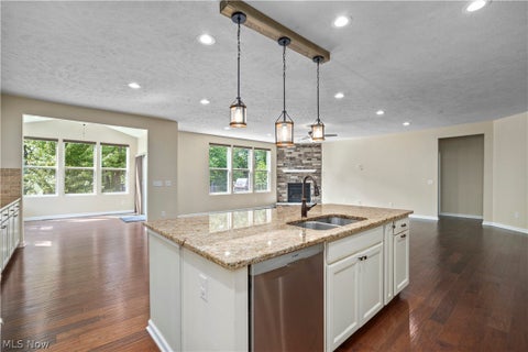 Tiny photo for 19126 Ledgestone Drive, Strongsville, OH 44149 (MLS # 5239518)