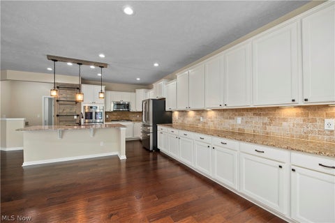 Tiny photo for 19126 Ledgestone Drive, Strongsville, OH 44149 (MLS # 5239518)