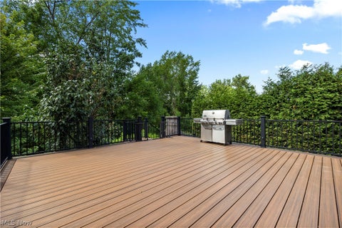 Tiny photo for 19126 Ledgestone Drive, Strongsville, OH 44149 (MLS # 5239518)