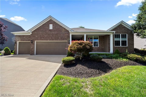 Tiny photo for 19126 Ledgestone Drive, Strongsville, OH 44149 (MLS # 5239518)