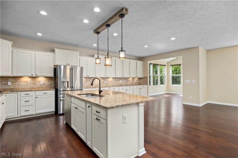 Tiny photo for 19126 Ledgestone Drive, Strongsville, OH 44149 (MLS # 5239518)