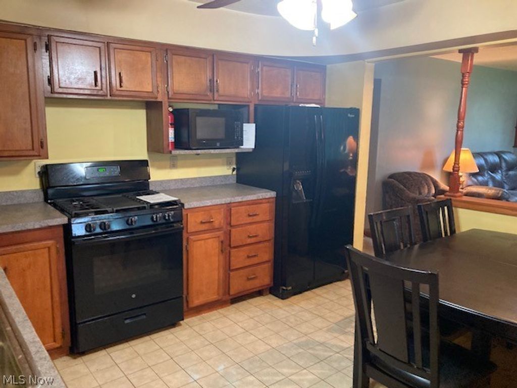 Photo of 9207 Prospect Road, Strongsville, OH 44149 (MLS # 5205705)