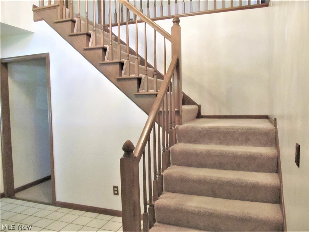 Oakview Estates - Residential Lease