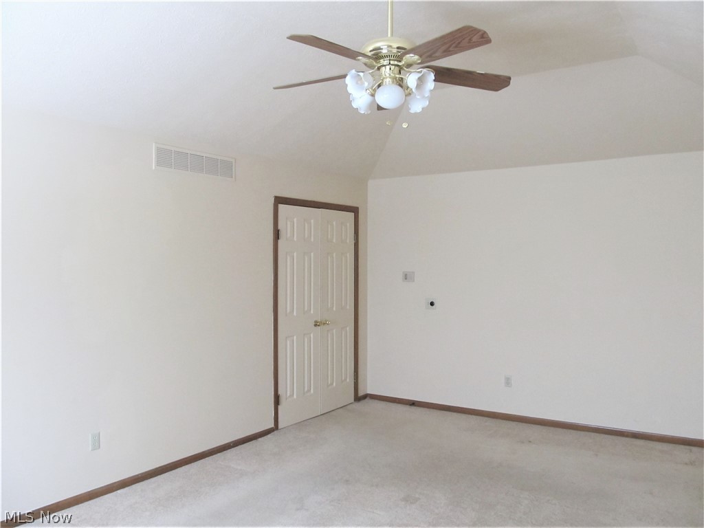 Oakview Estates - Residential Lease