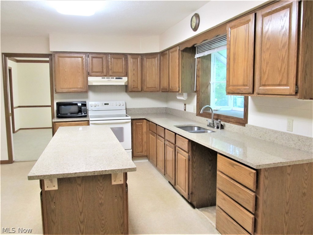 Oakview Estates - Residential Lease