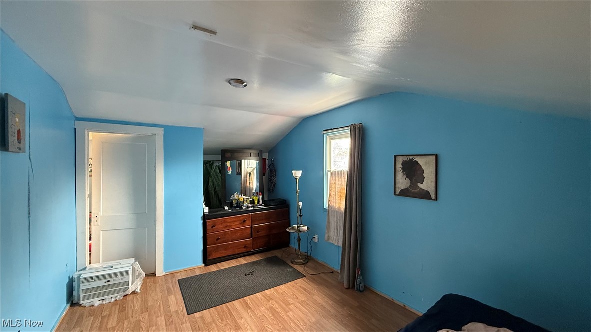 13212 Glendale Avenue, Cleveland, Ohio image 6