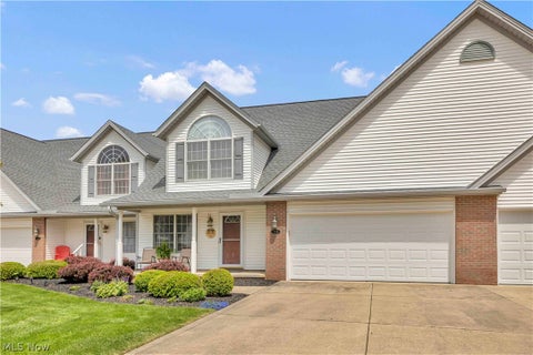 Homes For Sale - 363 Northcoast Point Drive<br/> Eastlake, OH 44095