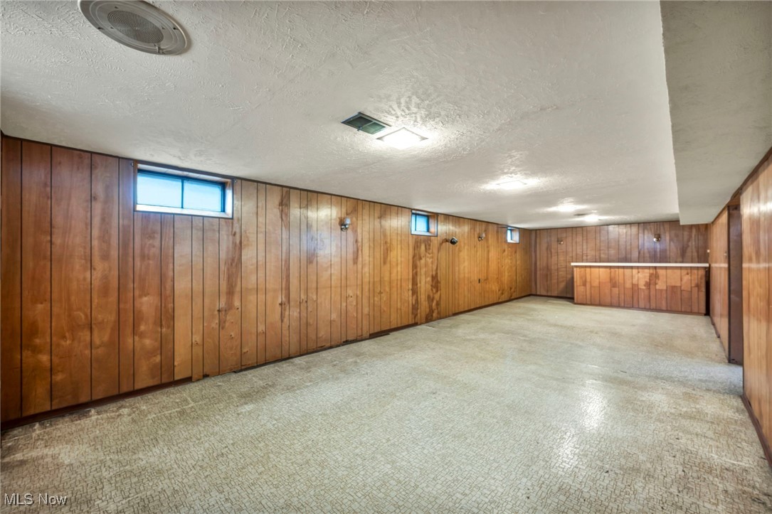 Gall Bldg Cos N Ave Ext Sub - Residential