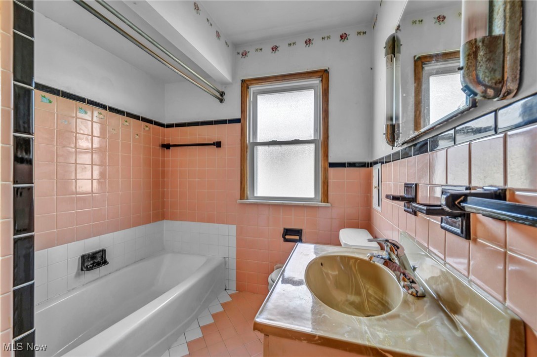 Gall Bldg Cos N Ave Ext Sub - Residential