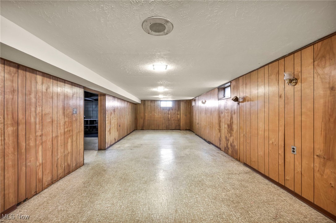 Gall Bldg Cos N Ave Ext Sub - Residential