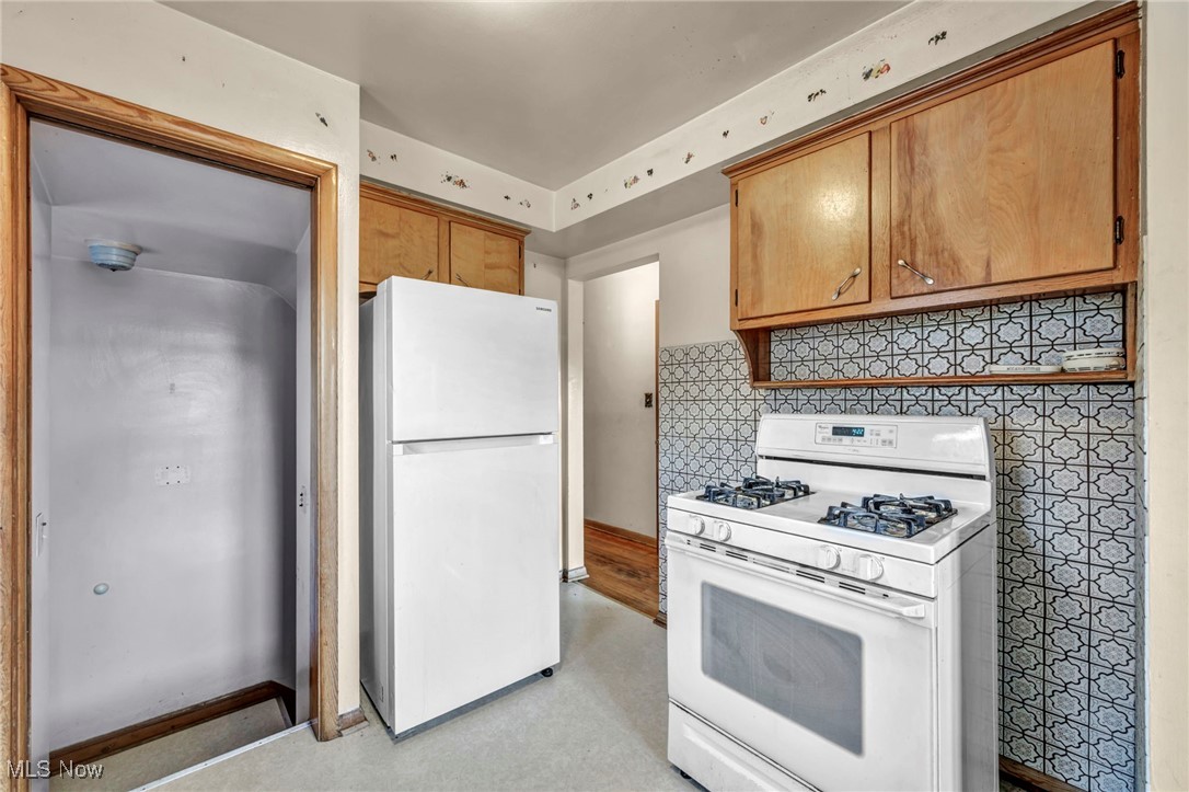 Gall Bldg Cos N Ave Ext Sub - Residential