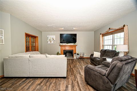 Tiny photo for 1295 Cheverton Avenue, Louisville, OH 44641 (MLS # 5215064)