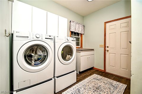Tiny photo for 1295 Cheverton Avenue, Louisville, OH 44641 (MLS # 5215064)