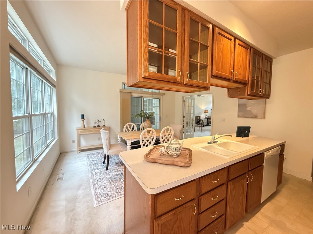 3469 E Prescott Circle, Cuyahoga Falls, Ohio image 12