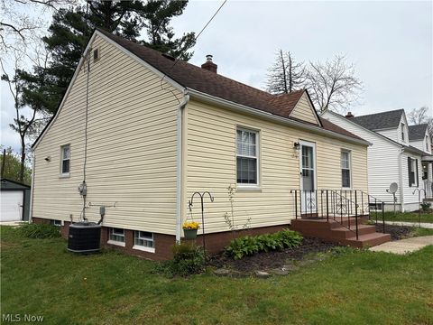 Tiny photo for 1216 Hardesty Boulevard, Akron, OH 44320 (MLS # 5202621)