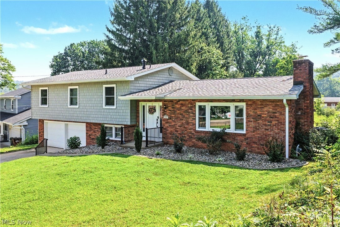 107 Woodcrest Drive