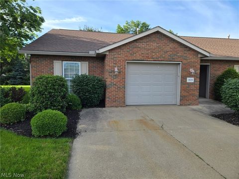 Condo For Sale - 1819 Saddlebrook Circle<br/> Wooster, OH 44691