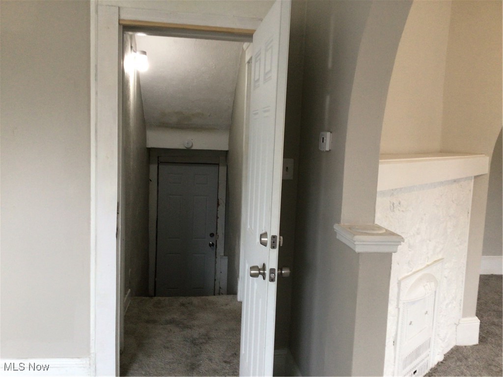 Cleveland, Ohio 44108, United States, 4 Bedrooms Bedrooms, ,2 BathroomsBathrooms,Residential,Active,93288