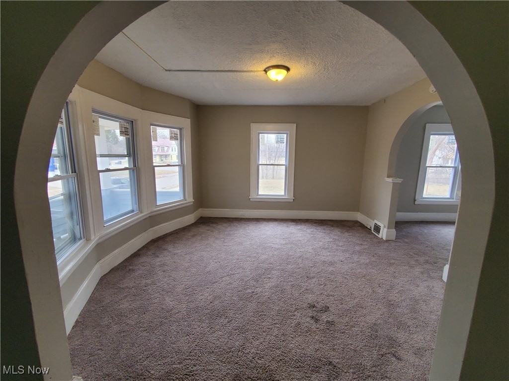 Cleveland, Ohio 44108, United States, 4 Bedrooms Bedrooms, ,2 BathroomsBathrooms,Residential,Active,93288