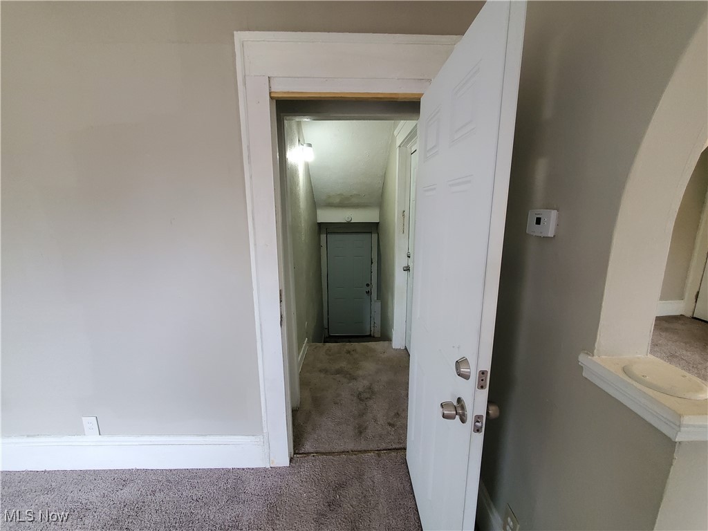 Cleveland, Ohio 44108, United States, 4 Bedrooms Bedrooms, ,2 BathroomsBathrooms,Residential,Active,93288