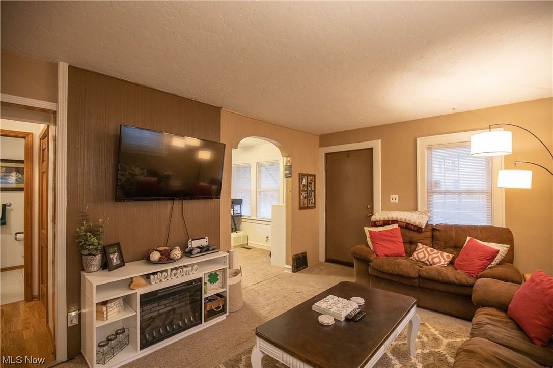 East/Black River - Residential