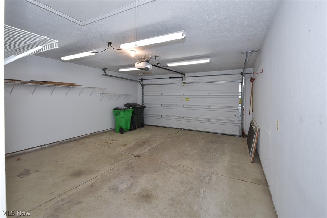 Avon Woods Condo - Residential