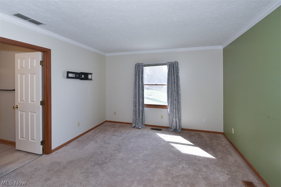 Avon Woods Condo - Residential