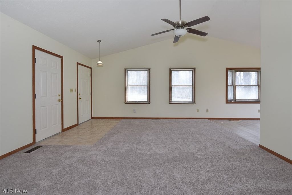 Photo of 2121 Oakwood Court, Avon, OH 44011 (MLS # 5196639)