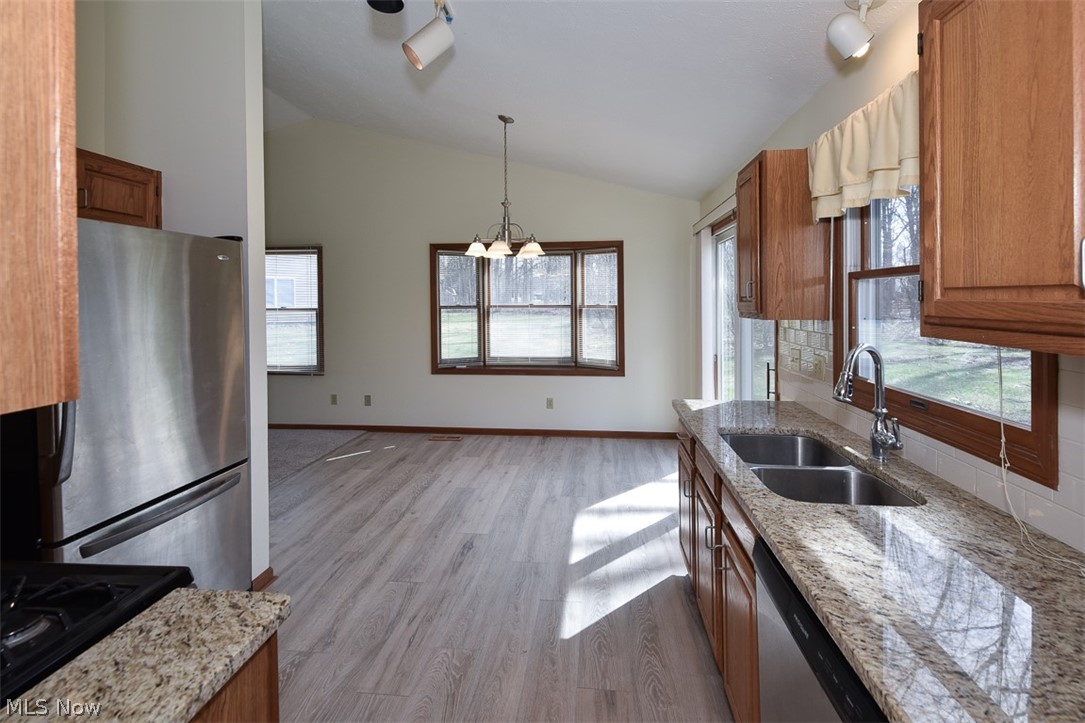 Avon Woods Condo - Residential