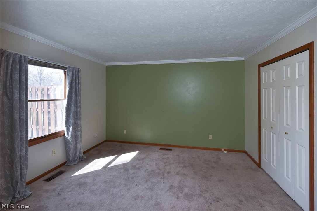 Avon Woods Condo - Residential