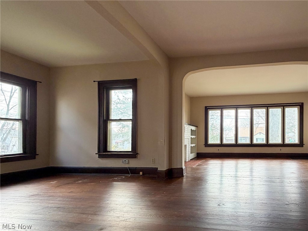 Niles City - Residential