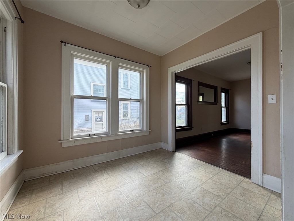 Niles City - Residential