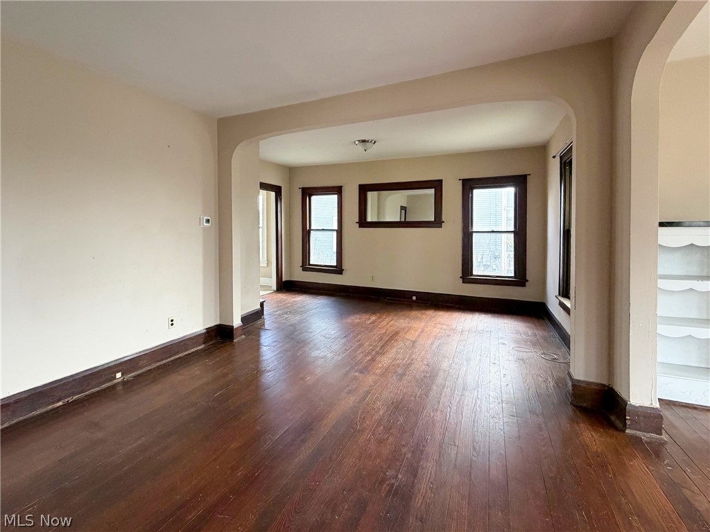 Niles City - Residential