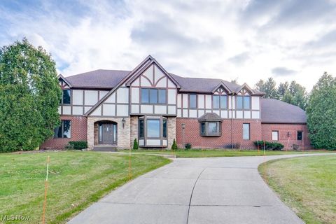4700 Barnsleigh Drive Akron OH 44333