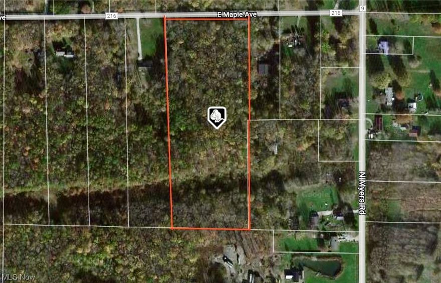 Build your Dream Home on this beautiful 9.52 acre Lot. City water at the street, Buyer to install Septic. Soil test has already been completed. Lot dimensions front 403 x depth 1058.