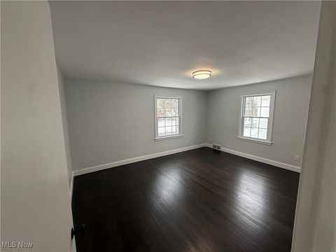 Tiny photo for 3623 Stoer Road, Shaker Heights, OH 44122 (MLS # 5178362)