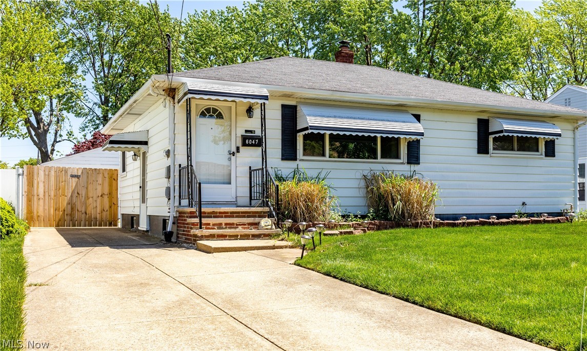 Carl Milstein 01 - Residential