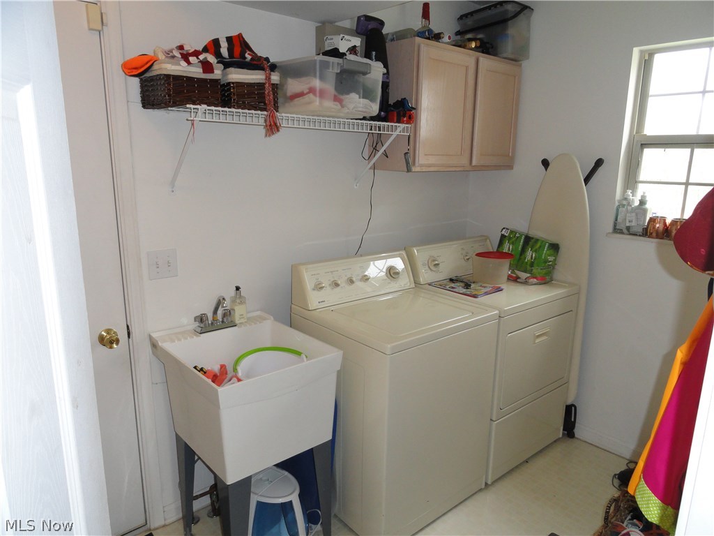 Edgebrook Condo - Residential