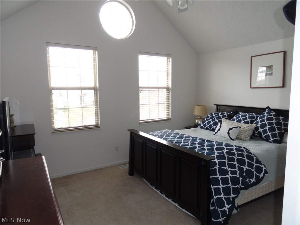 Edgebrook Condo - Residential