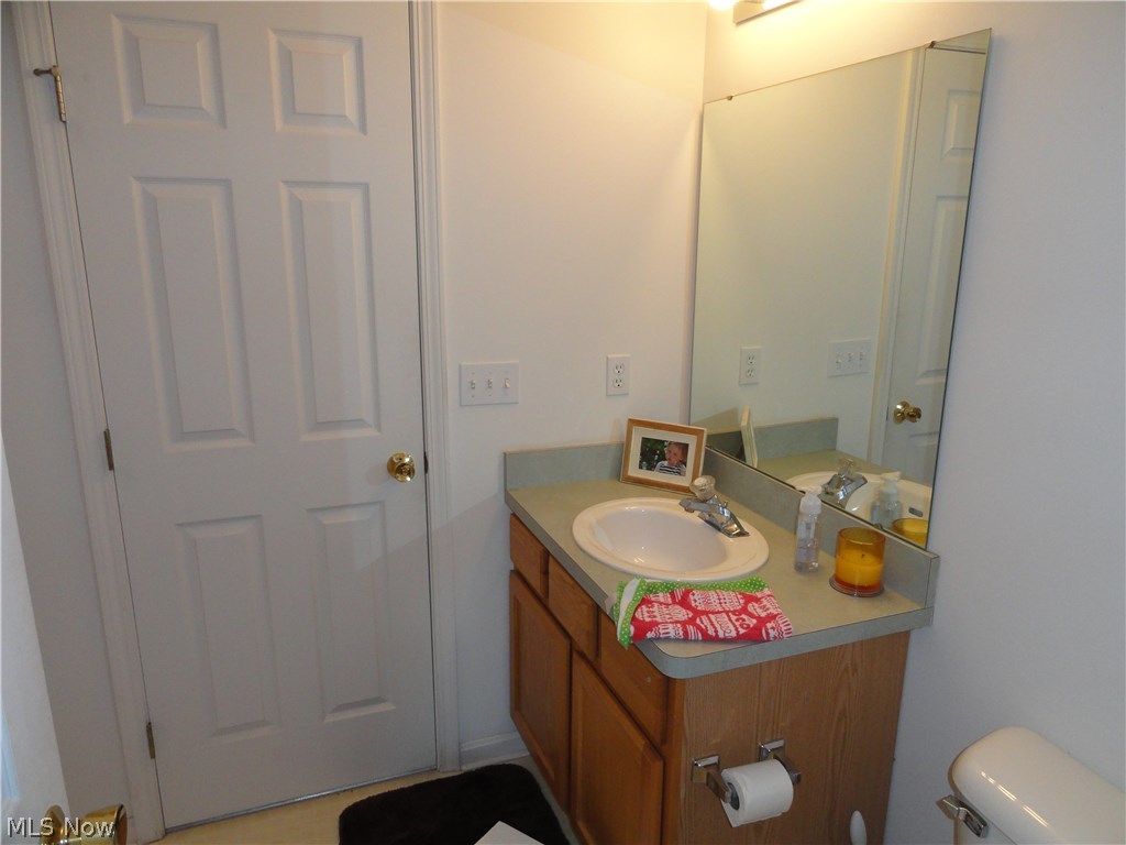 Edgebrook Condo - Residential